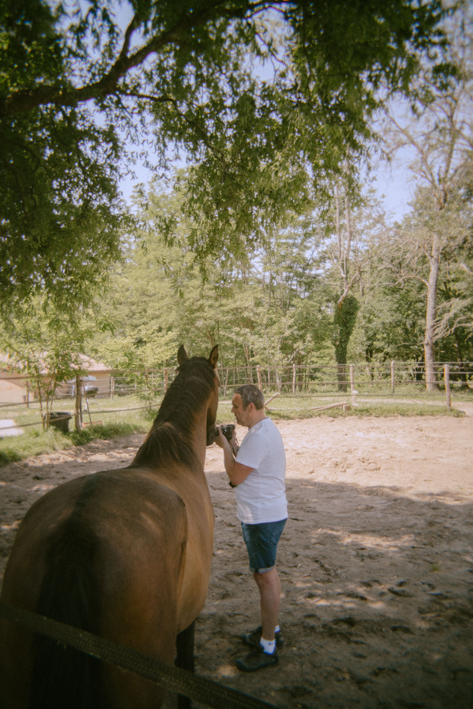 Participant à un atelier photo dans les Landes